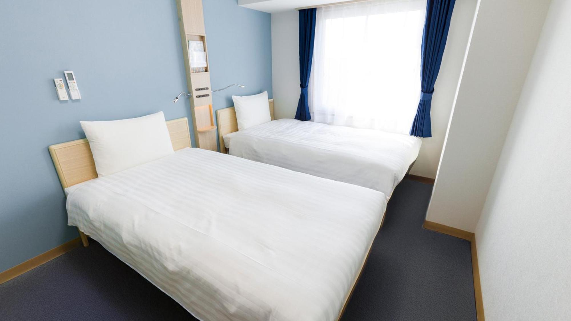 Toyoko Inn Kagoshima Chuo Eki Higashi Guchi Стая снимка